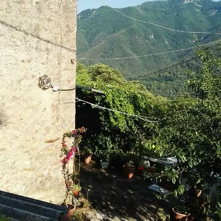 Casa Colonica Seravezza
